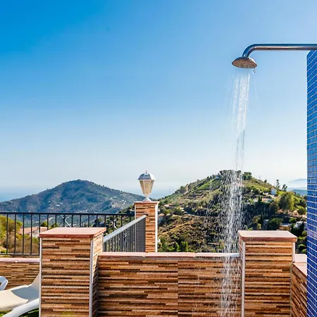 Cortijo Vistas Holiday home *